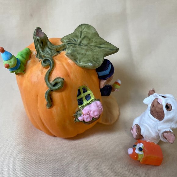 Happy Haunting Merry Miniatures - Set of 2 by Hallmark. - Picture 4 of 7